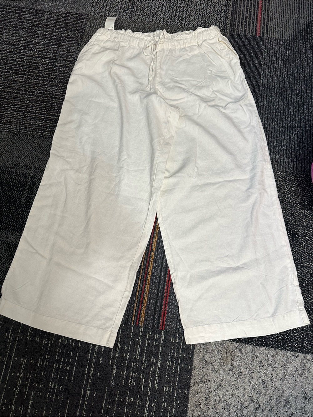 Time and Tru Cream Elastic-Waist wide Leg Pants